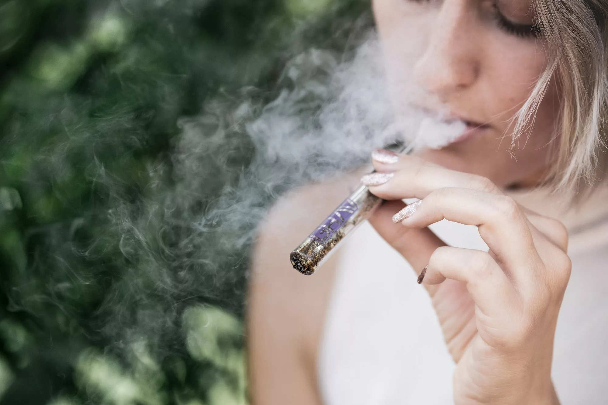 Quelle cigarette électronique choisir pour arrêter de fumer ?